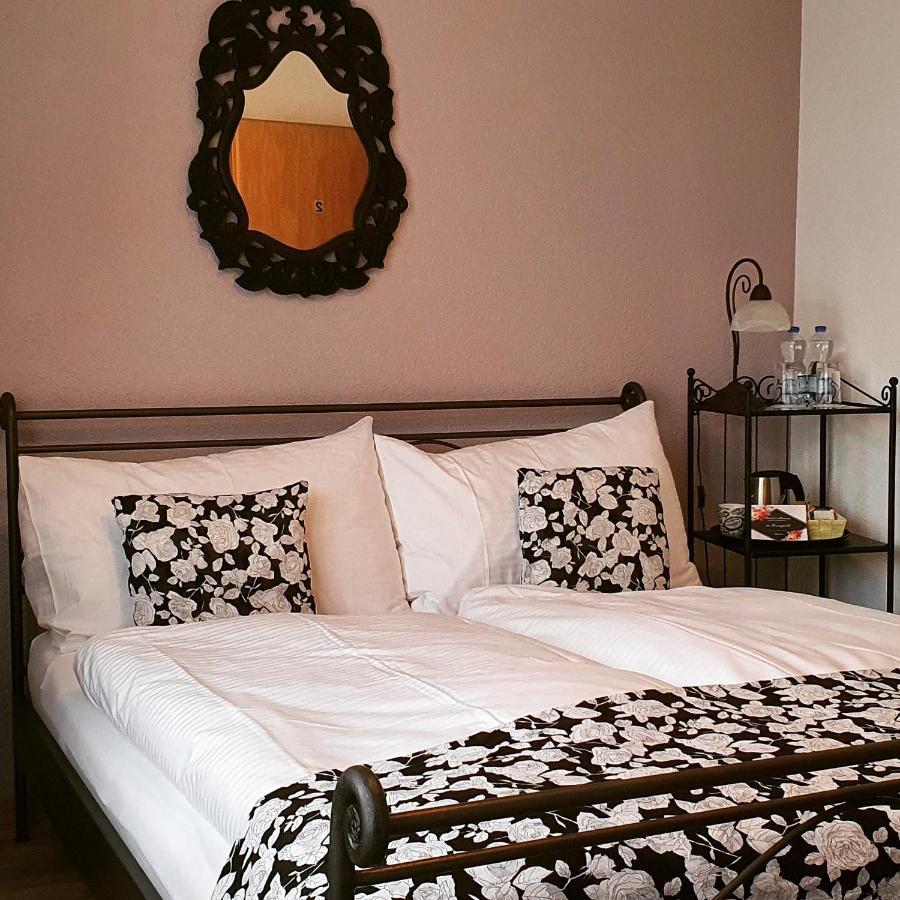 Hotel Rosengaertli Leissigen Dış mekan fotoğraf